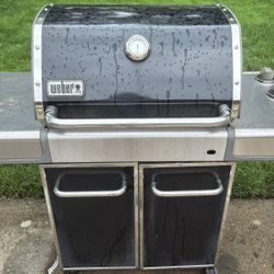 Weber Grill 3 Burner (Gas)