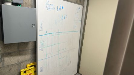 6’x4’ dry erase board