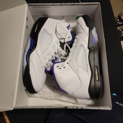 Jordan 5 Dark Concord 