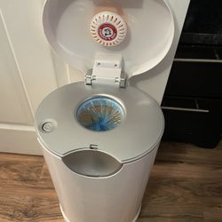 Arm & Hammer Diaper Genie