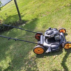 Poulan Pro Mulching Mower