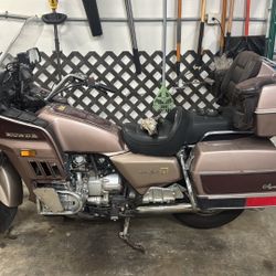 1984 Honda Goldwing Aspencade Gl1200