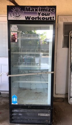 One glass door refrigerator