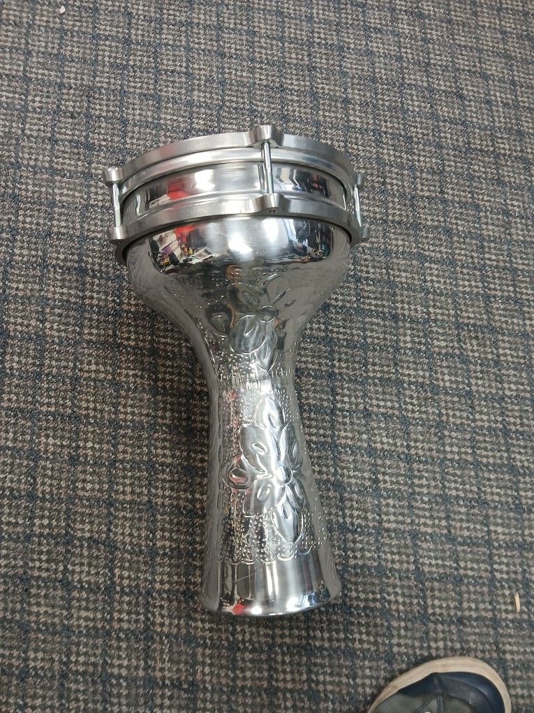 MEINL Aluminum Hand-Hammered Darbuka Silver 8 in.