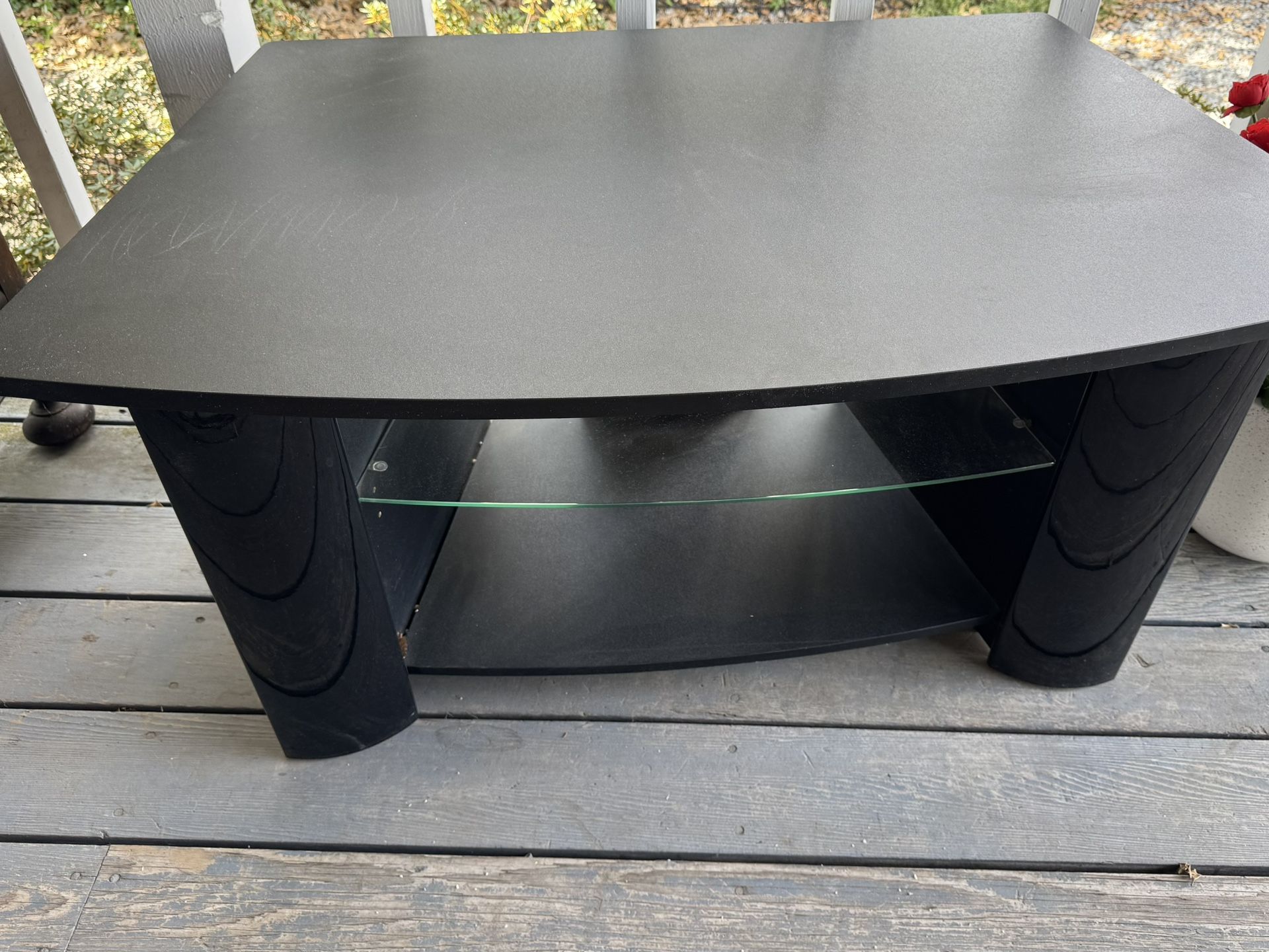 Corner TV Stand (free)