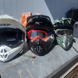 atv helmets selling (3 bundle) 
