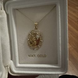 Brand New Angel Pendant Necklace 