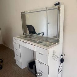Vanity 
