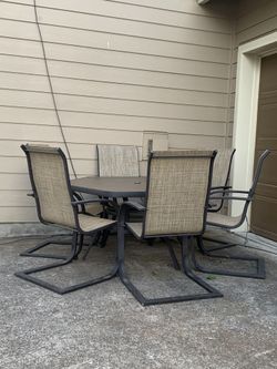 Table and six chairs!!!