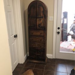 Nice Antique Wooden Buffet/ Credenza