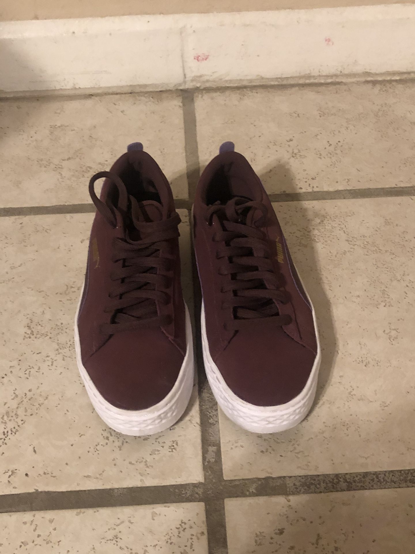 Women’s Puma Shoes