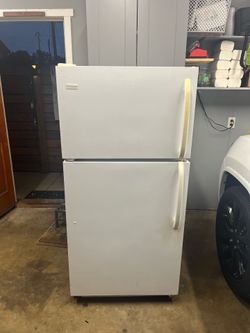 Frigidaire Refrigerator