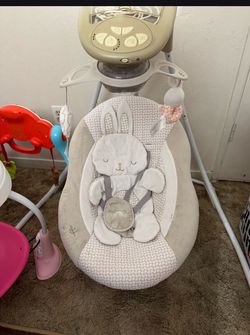 Baby swing