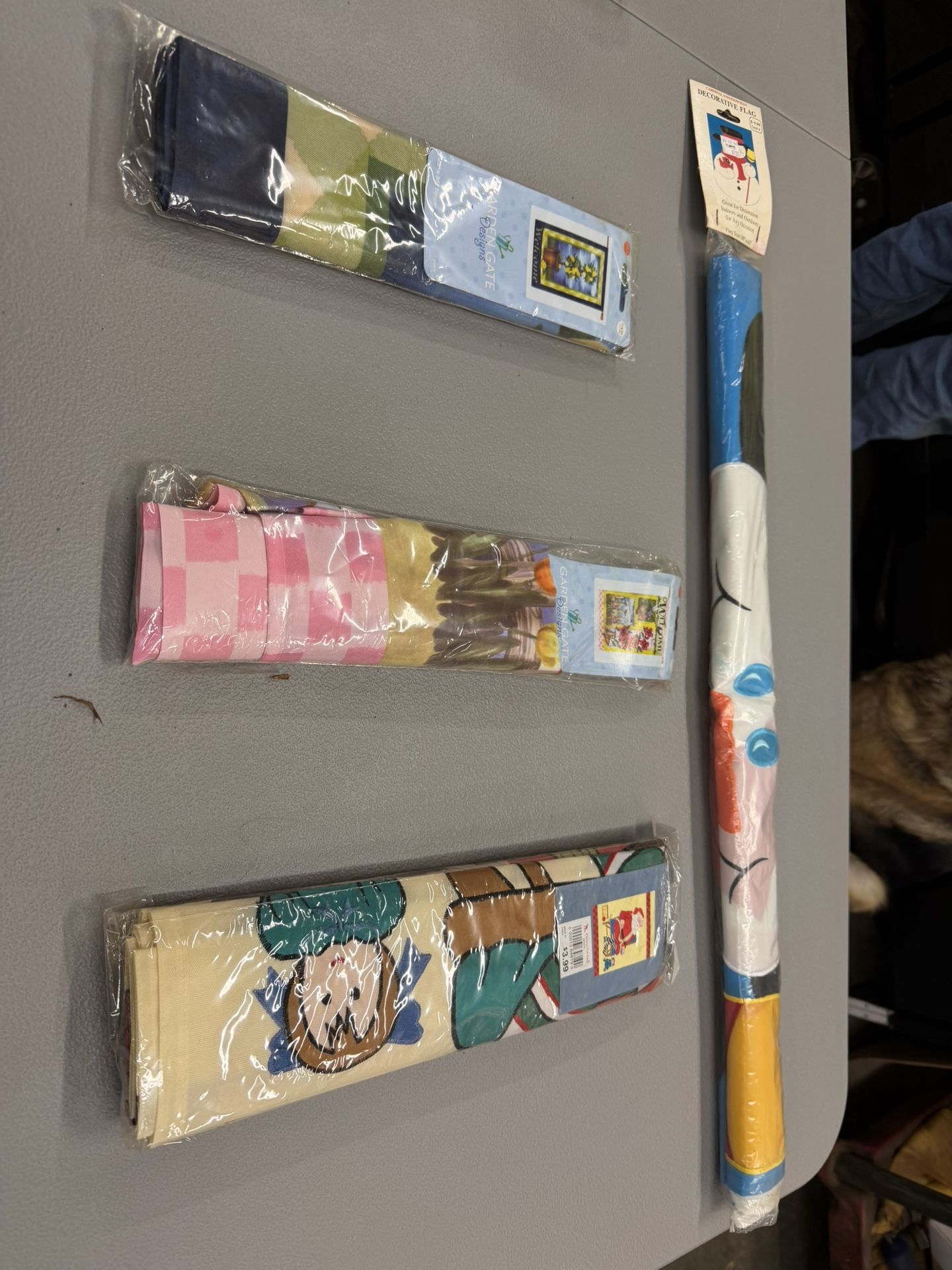 Outdoor Seasonal Flags