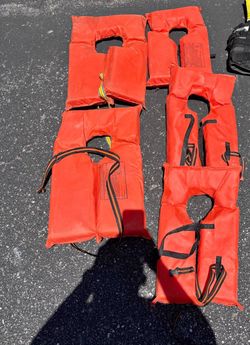 Life Jackets 5 Of Them