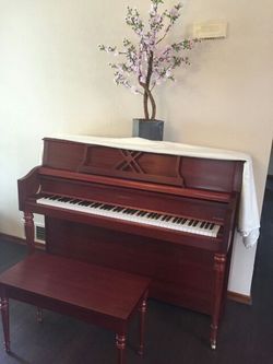 Beautiful piano in great condition