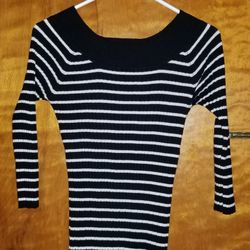 Women's Rue21 Long-Sleeve Black & White Stripped Mini Sweater Dress XL
