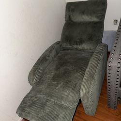 Reclining Chair 