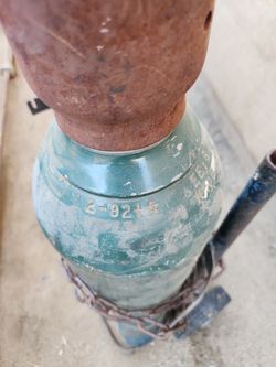 Welding tank with dolly