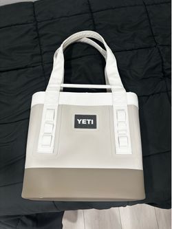 Yeti Camino 20 Bag
