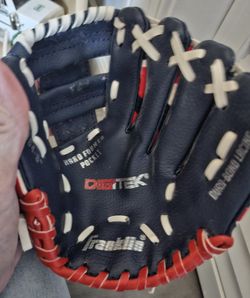 Franklin Youth Tee Ball Glove 