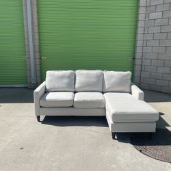 *Free Delivery* Gray Sectional Couch Sofa w/ Reversible Chaise