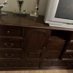Mahogany Dresser For Bedroom