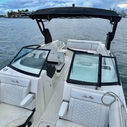 2018 Sea Ray 270 SDX