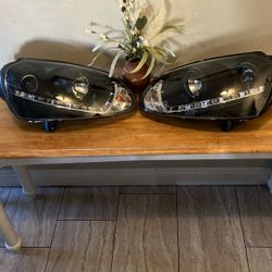 Jetta GTI Headlights 06-09