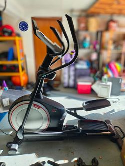 PRO-FORM 20in stride Elliptical 67" height and length