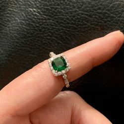 Size 10 Lab Created Emerald Ring For Birthday Engagement Anniversary In Sterling Silver 
