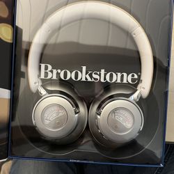 Wireless Metered Headphones - Brand New 