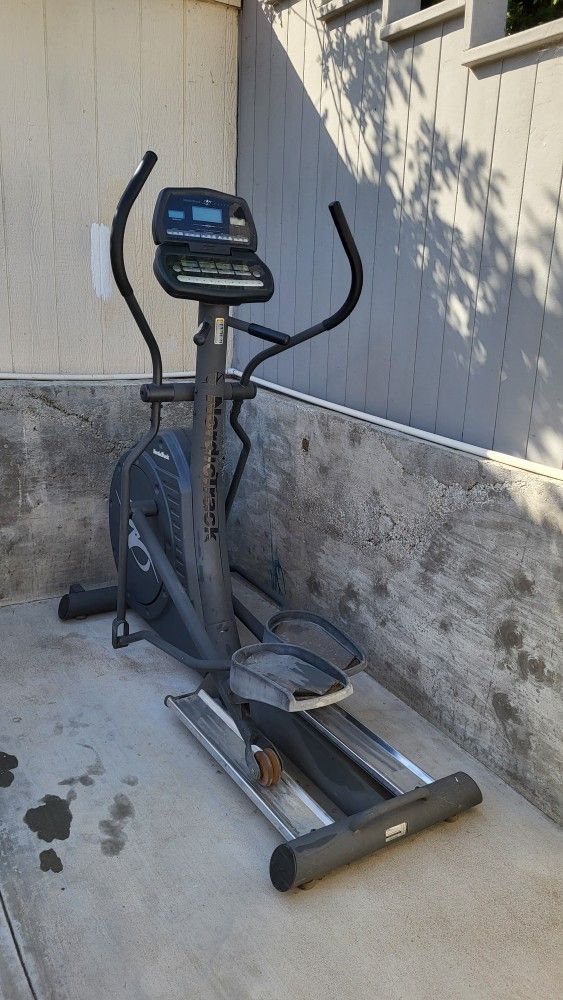NordicTrack Elliptical Machine ( Make an offer!)