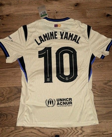 CLUB DEPORTIVO BARCELONA LAMINE YAMAL SOCCER JERSEY $45. CASH PLEASE!!