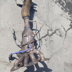 2012-2014 Ford Focus Exhaust Manifold Pipe Assembly