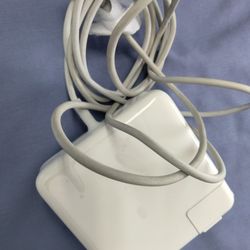Genetic 85w Apple MacBook Pro Charger A1424 A1434 A1398 A1501