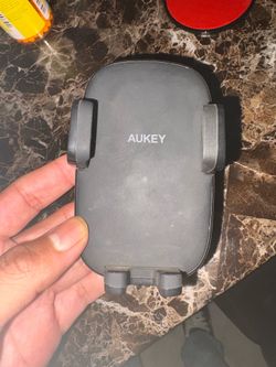 Car mount for phone