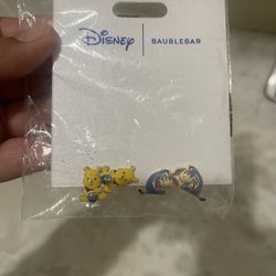 Disney Pooh Bear Earrings 