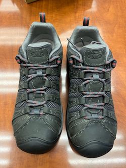 KEEN Utility Women's Flint 2 Low Height Leather Steel Toe Work Shoes, Magnet/Rose, Women 8.5