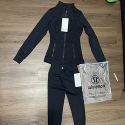 Lululemon Women’s Define Track Suit