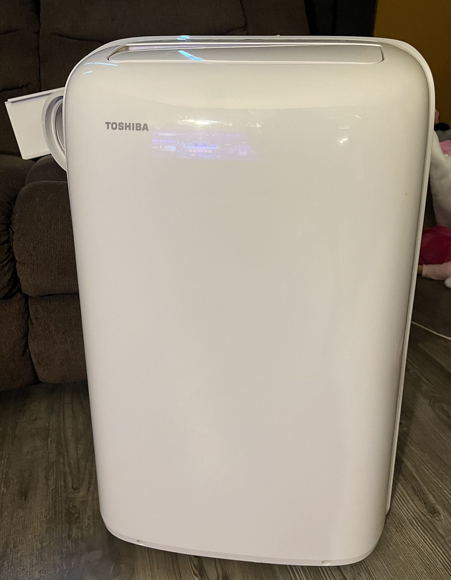 Toshiba Portable Air Conditioner With Dehumidifier
