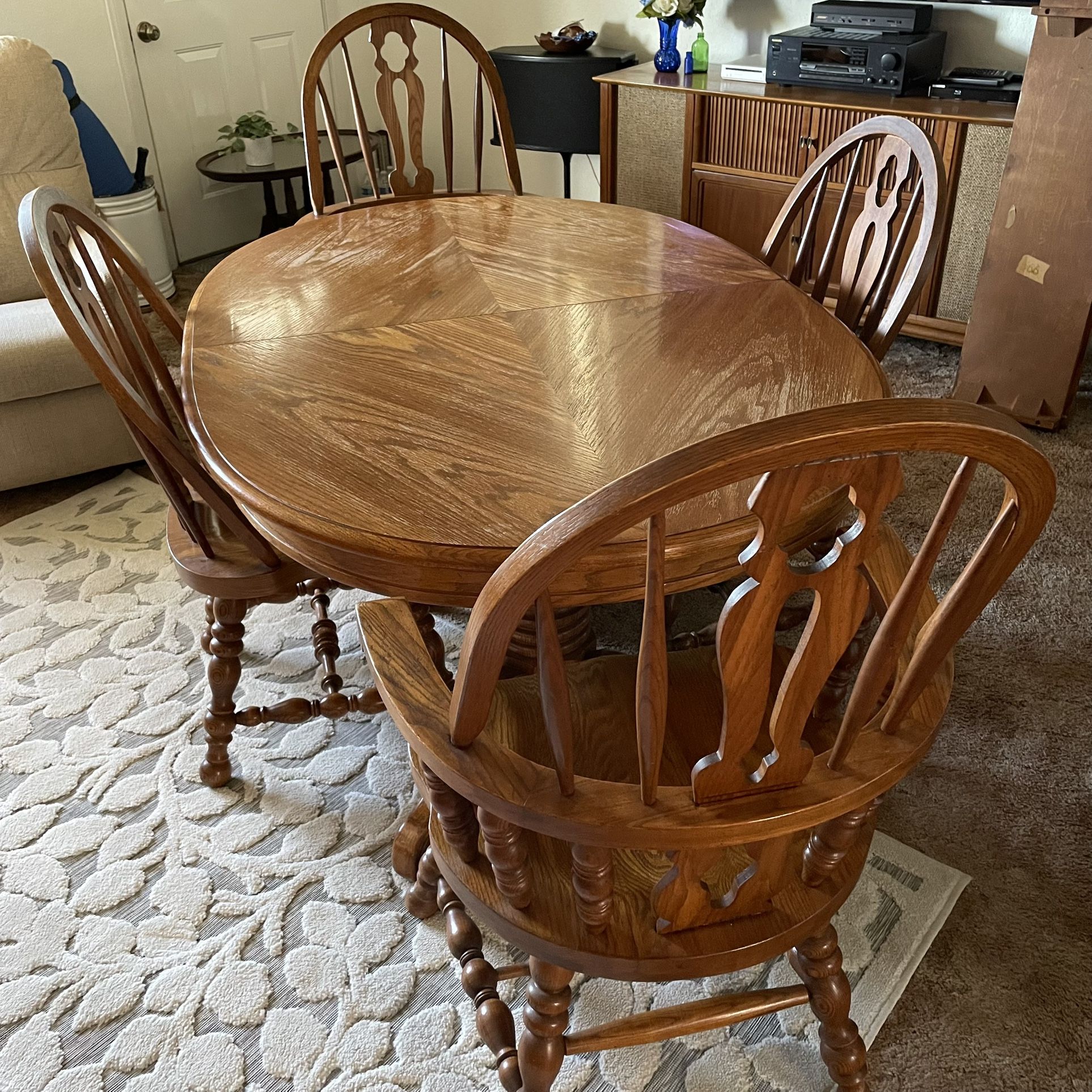 Dining Table Set