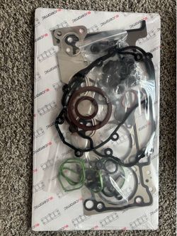 Engine gasket for 2.4L multi air engine