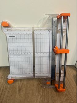 Brand New Fiskars Rotary Paper Trimmer