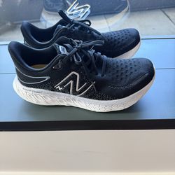 New balance shoes