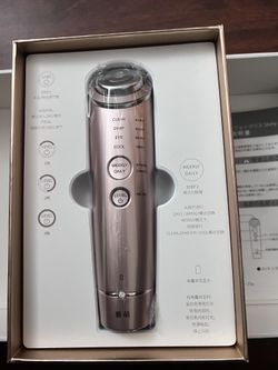 YA MAN M18 Facial Massage