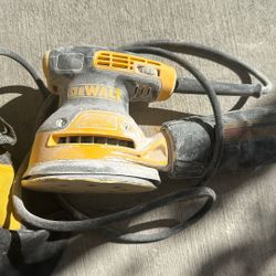 DEWALT 3 Amp Corded 5 in. Variable Speed Random Orbital Sander