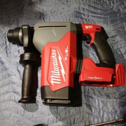 M18 FUEL 18V Lithium-Ion Brushless Cordless SDS-Plus 1-1/8 in. Rotary Hammer Drill (Tool-Only)