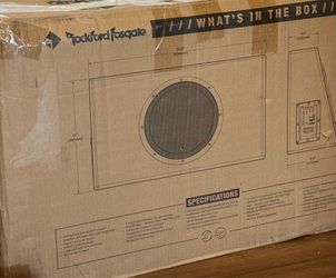 NEW Rockford Fosgate P300-12T 12” Powered Subwoofer + Wiring Kit