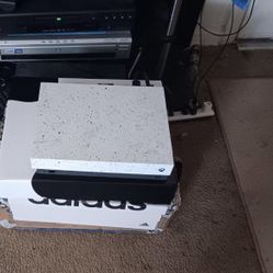 Xbox One X W Controller 